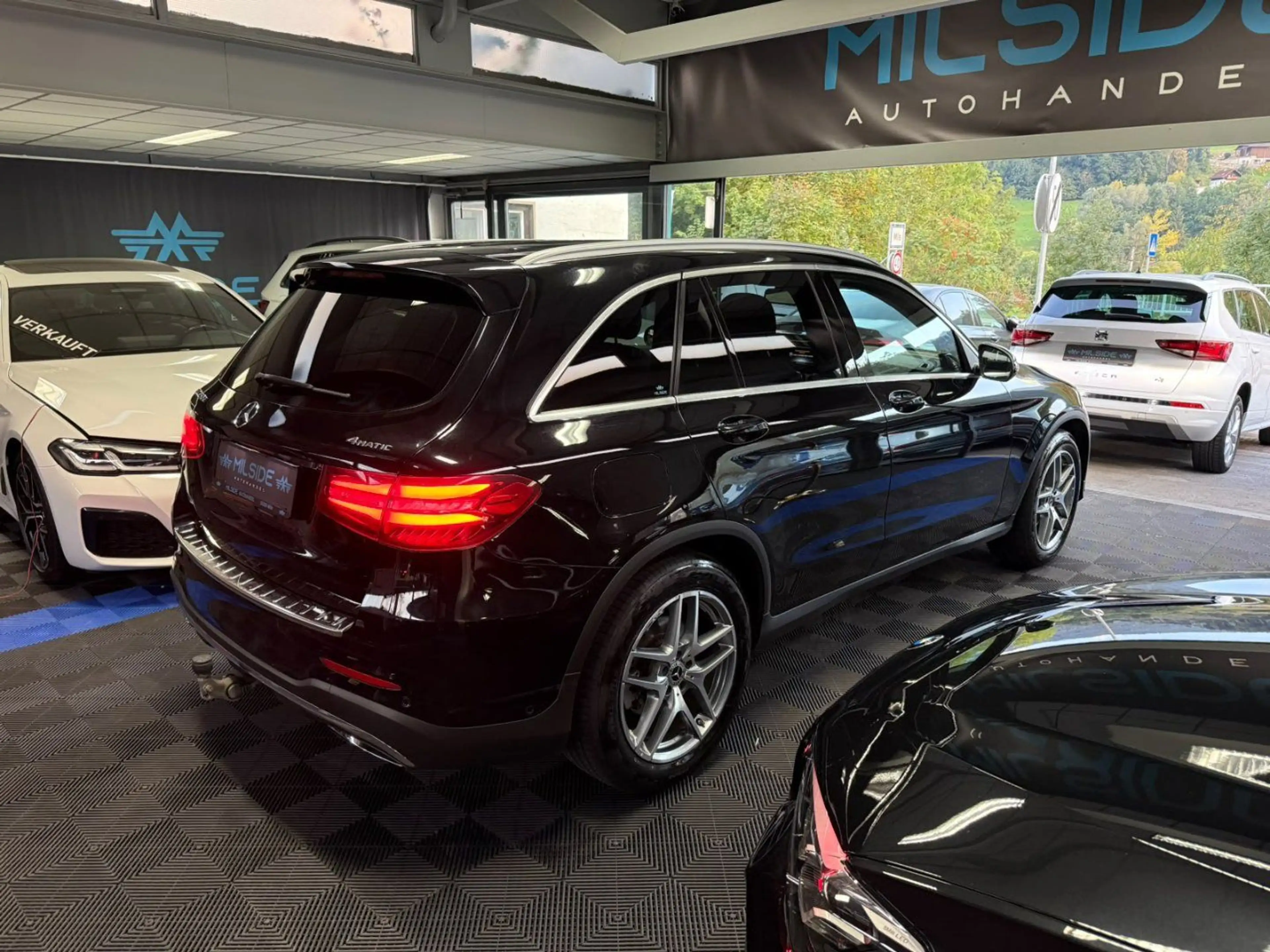 Mercedes-Benz GLC 250 GLC250d,AMG Line, 4Matic — photo 4