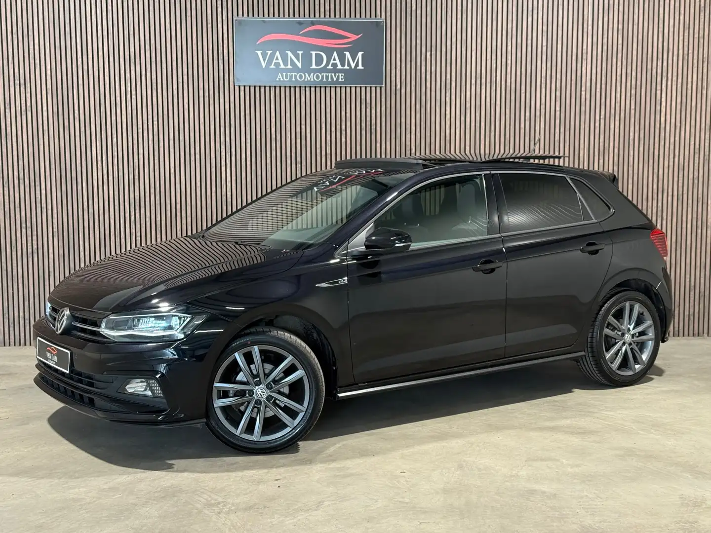 Volkswagen Polo 1.5 TSI R-line 2020 DSG PANO LED NAVI CLIMA Zwart - 1