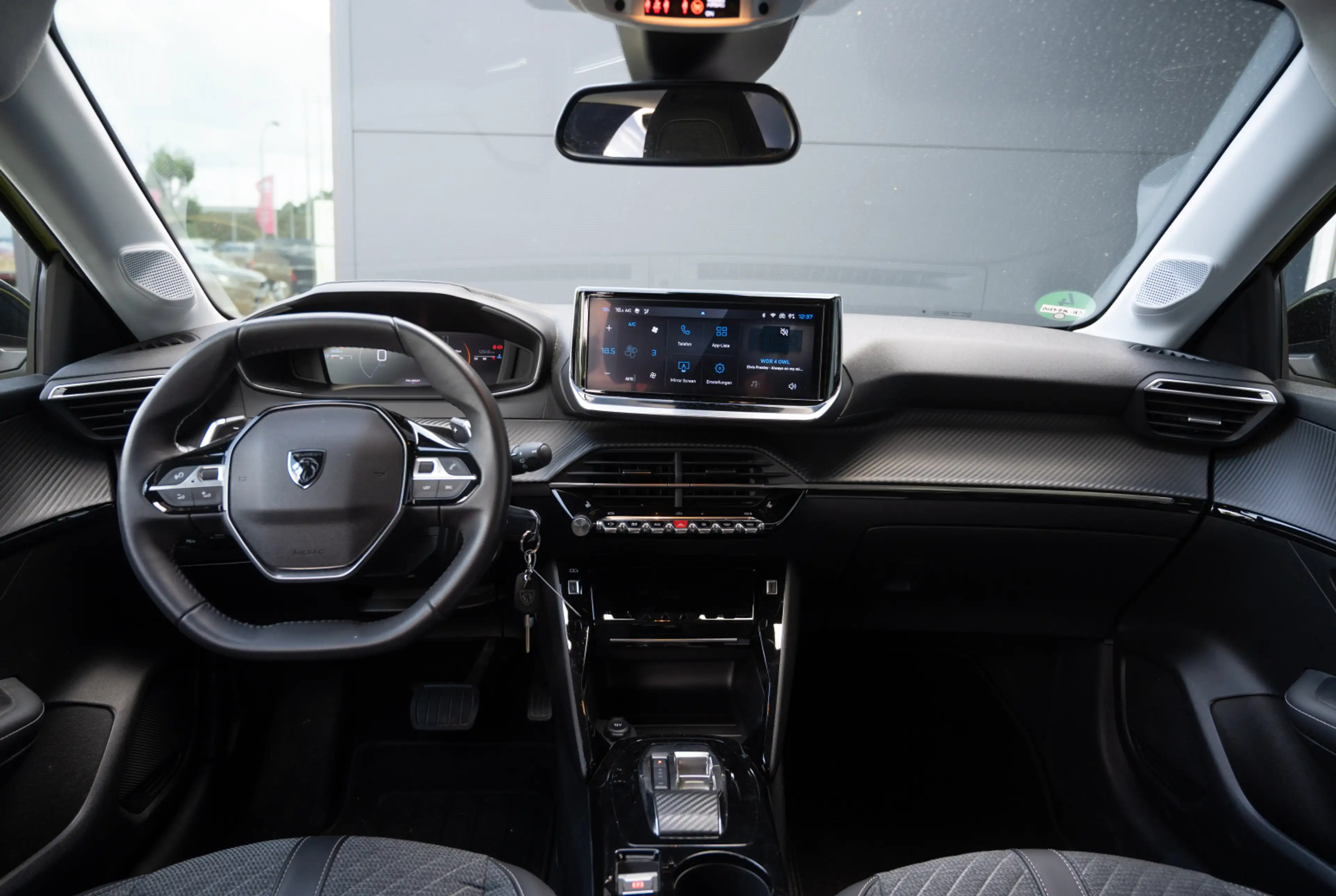 Peugeot 208 Allure Hybrid 100 e-DSC6 *DRIVE-ASSIST-PAKET*MIRRORSCREEN* — photo 6