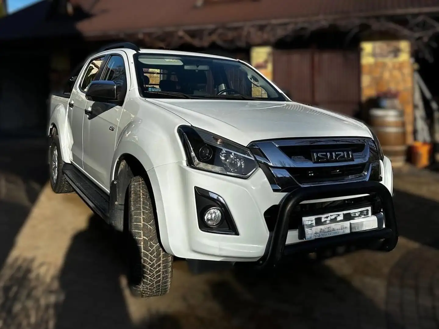 Isuzu D-Max D-Max 1.9 td crew Solar Supernova 4x4 auto Bianco - 2