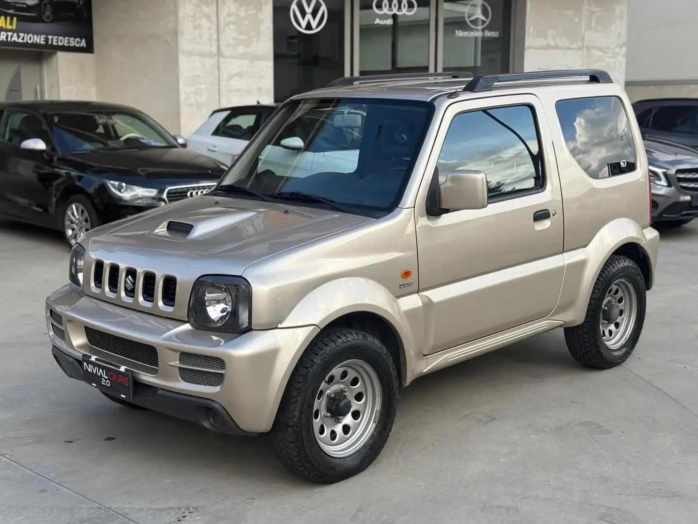 Suzuki Jimny Jimny 1.5D 4wd DISTRIBUZIONE NUOVA *CONTOVENDITA* Brons - 1