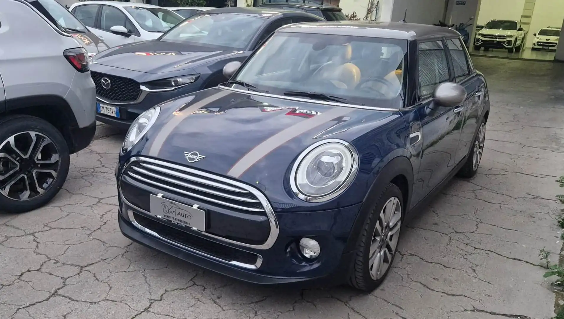 MINI Cooper D Mini 1.5 Cooper D Seven 5p auto Blu/Azzurro - 1