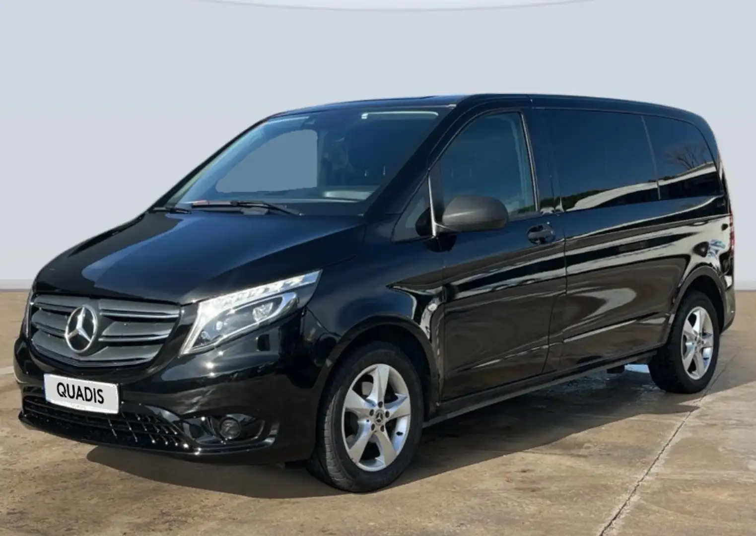 Mercedes-Benz Vito Tourer 114 CDI Select Compacta 9G-Tronic Negro - 1