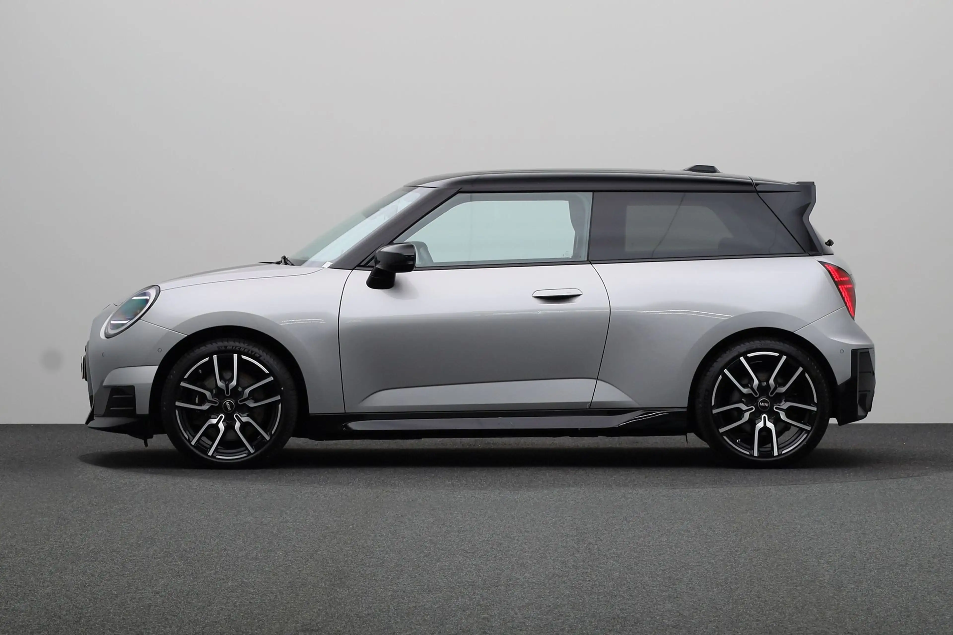 MINI John Cooper Works 3-Deurs SE Cooper M 54.2 kWh | Stuurwielrand verwa — photo 12