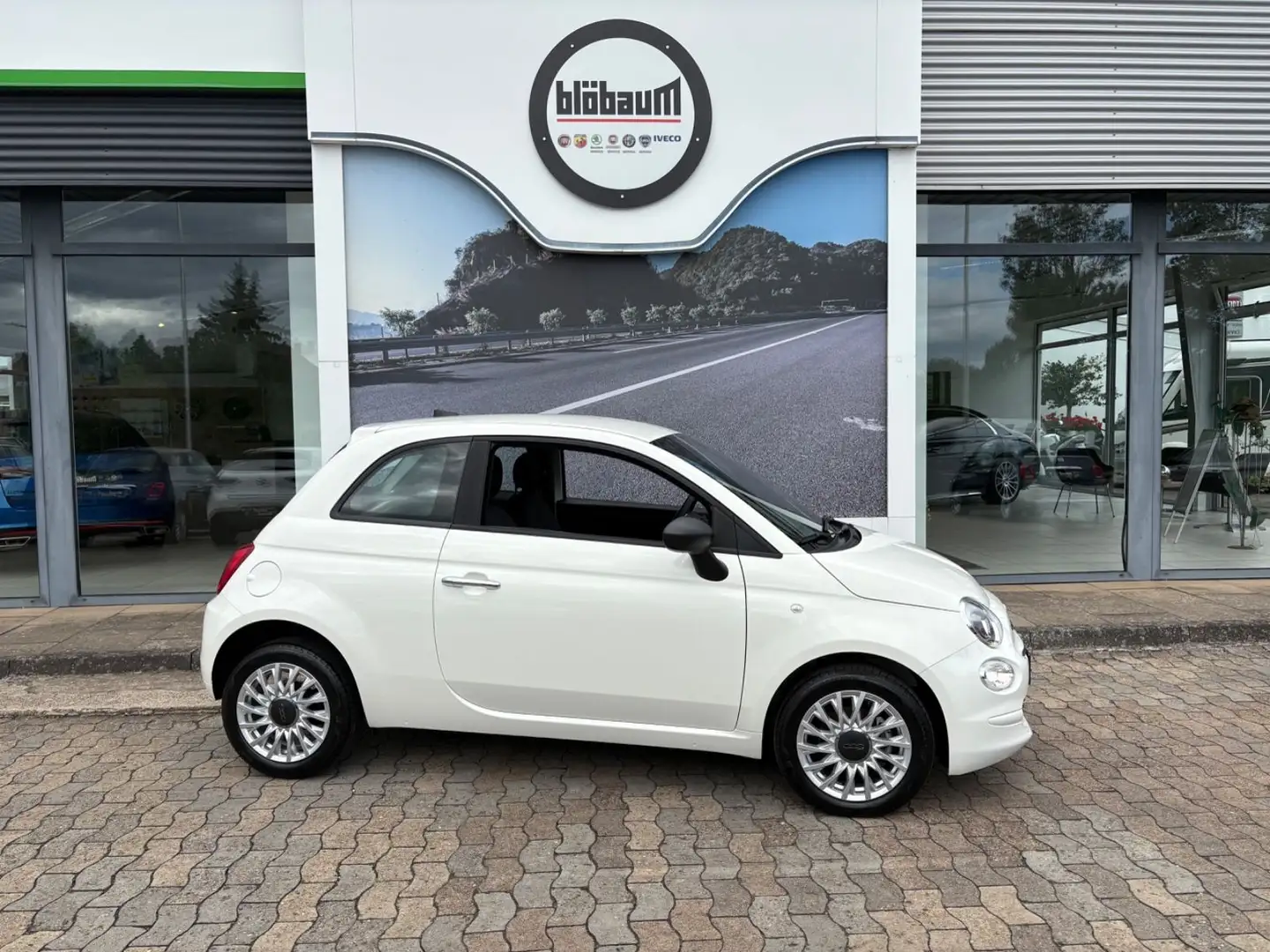 Fiat 500 MildHybrid DAB Klima UConnect CarPlay uvm Weiß - 1