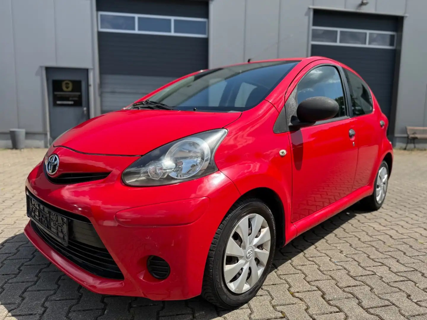 Toyota Aygo 1.0L*KLIMA*BLUETOOTH*5 TÜRIG*TÜV NEU* - 1