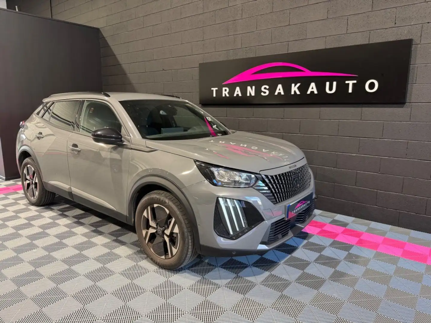 Peugeot 2008 PureTech 130 SS EAT8 Allure Gris - 1