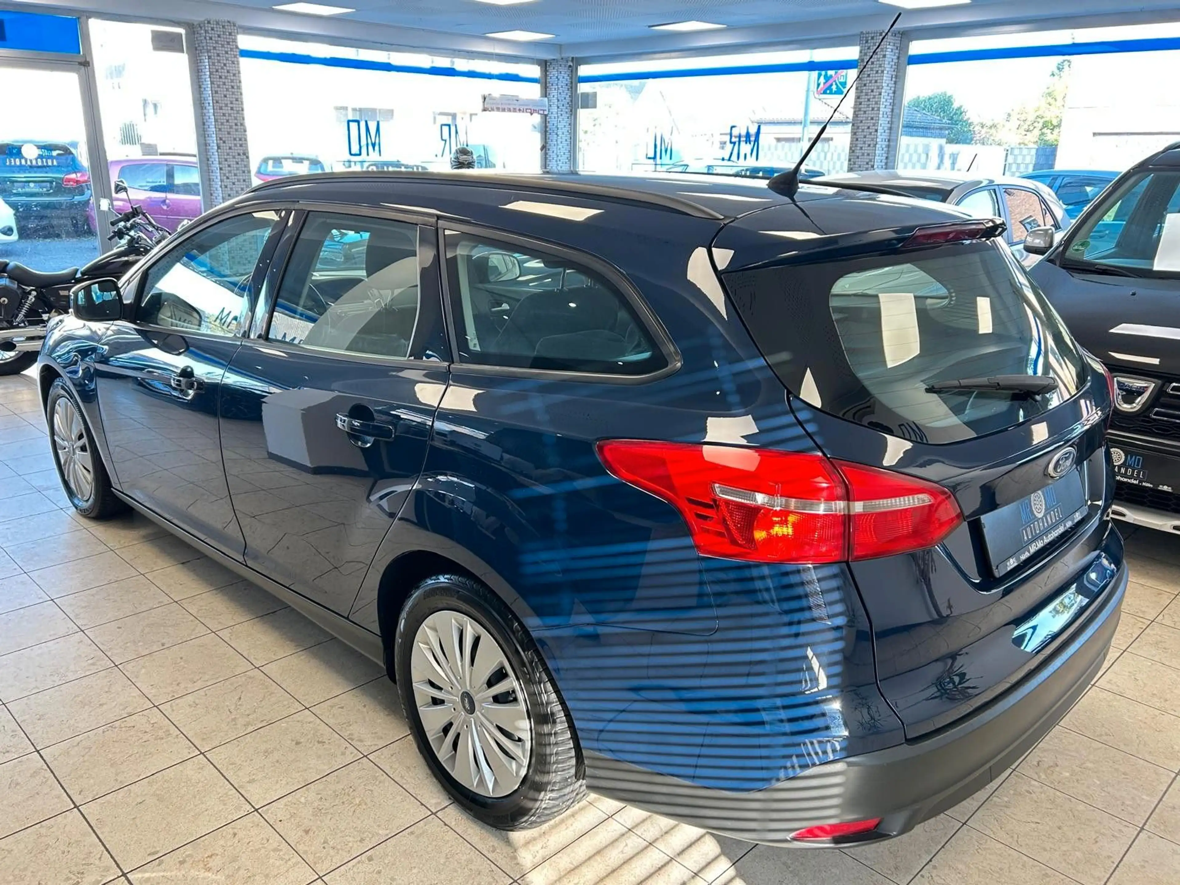 Ford Focus Turnier Trend°El. Fenster°Klima°Tüv Neu — photo 5