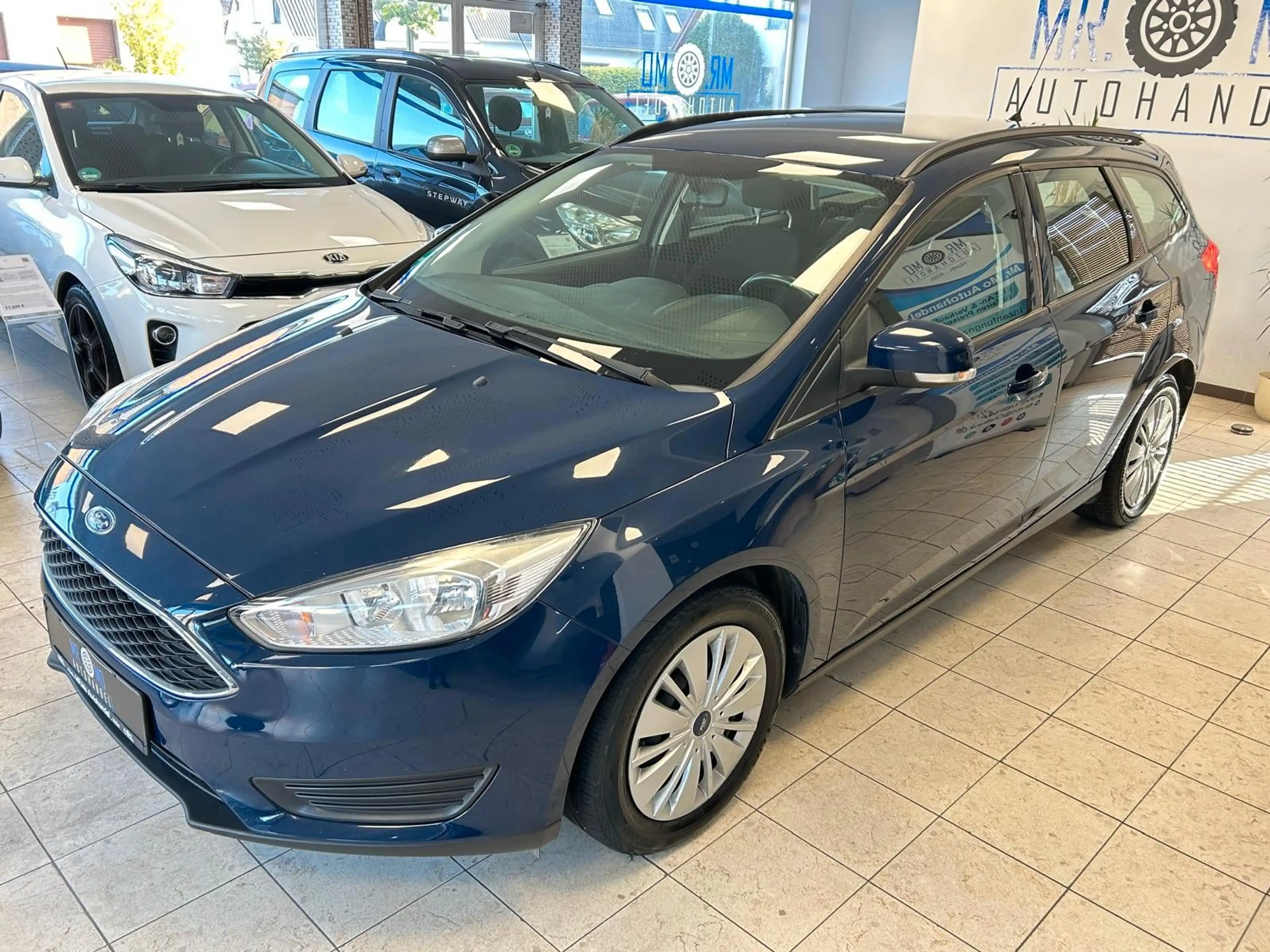 Ford Focus Turnier Trend°El. Fenster°Klima°Tüv Neu — photo 3