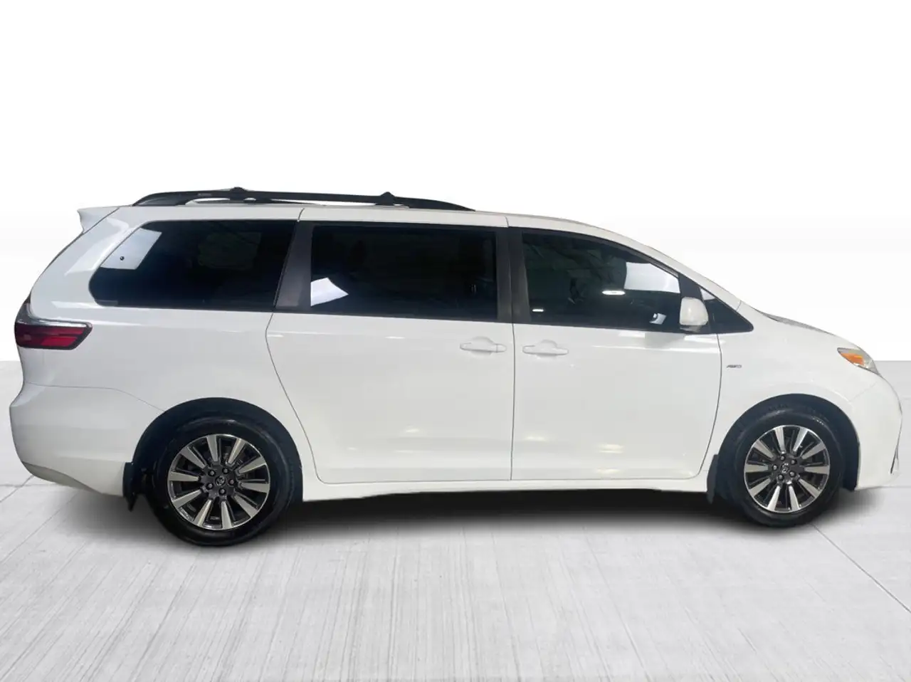 Toyota Sienna fotografie Toyota Sienna