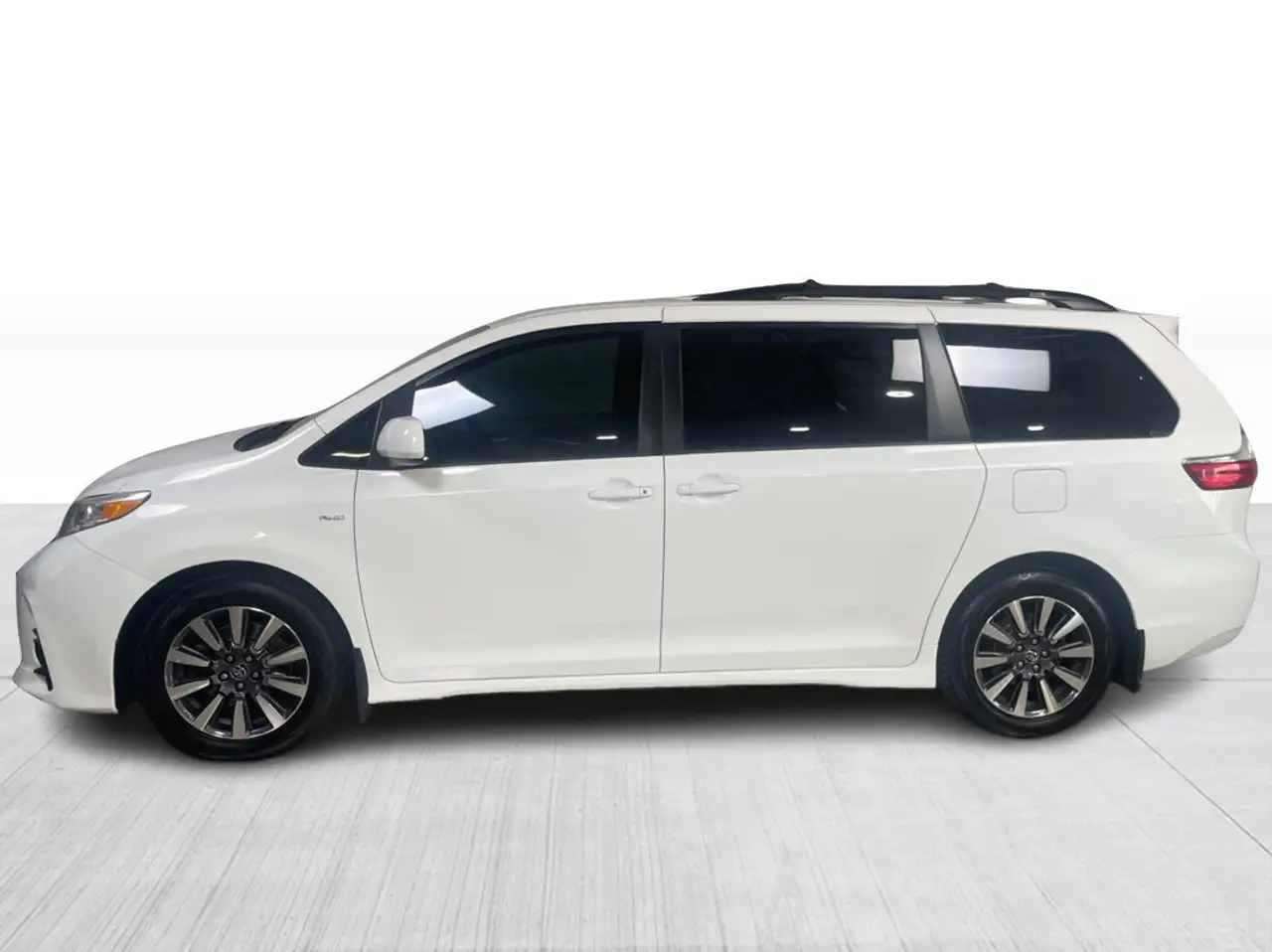 Toyota Sienna fotografie Toyota Sienna