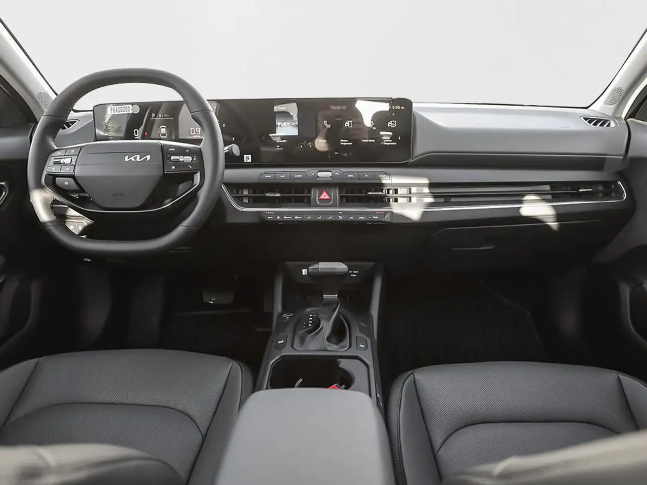 Kia K4 fotografie Kia K4