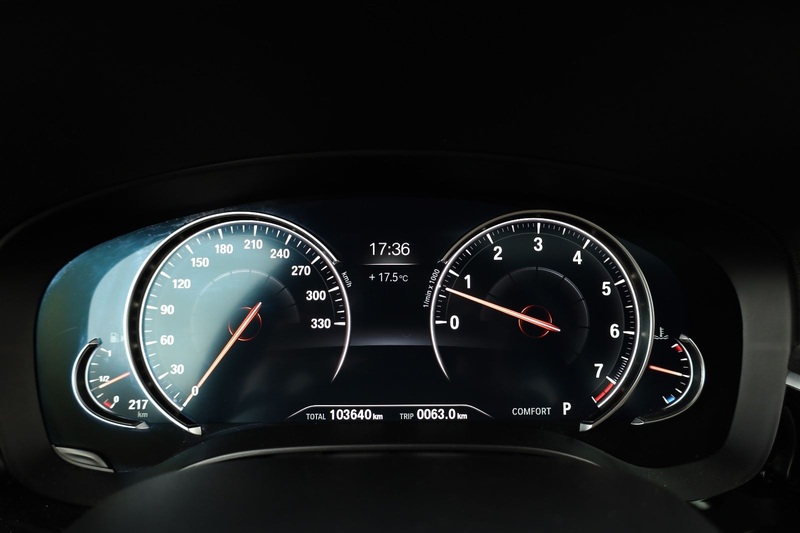 BMW 540 i/SHZ/KAMERA/SBD/HK/TEMP/PDC/LASER/APPLE/R20 — photo 13