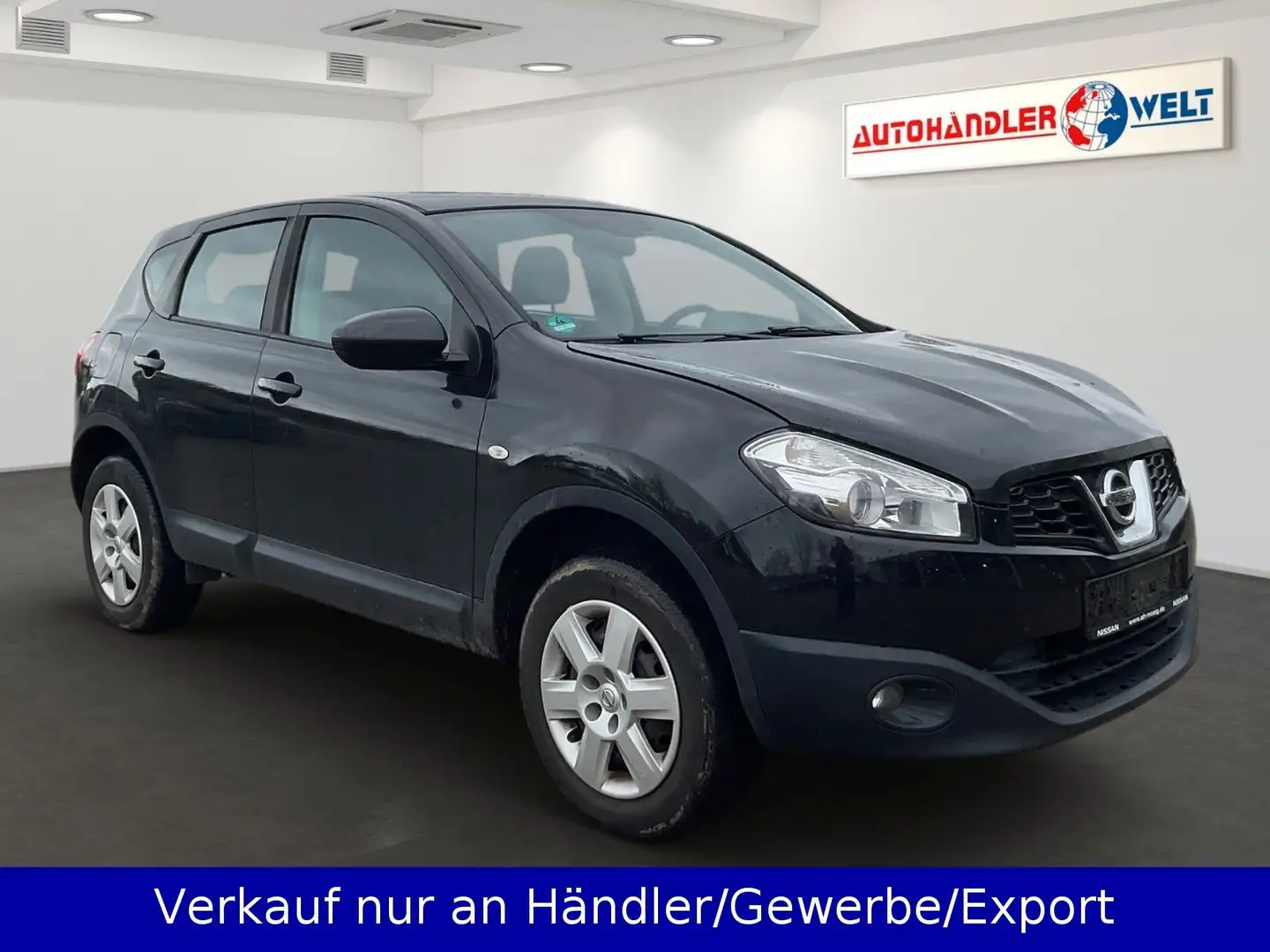 Nissan Qashqai 2.0i Automatik Acenta Černá - 2