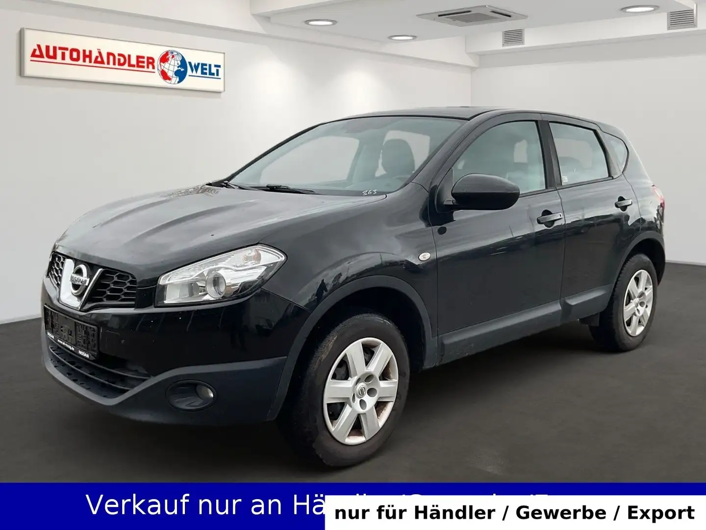 Nissan Qashqai 2.0i Automatik Acenta Černá - 1
