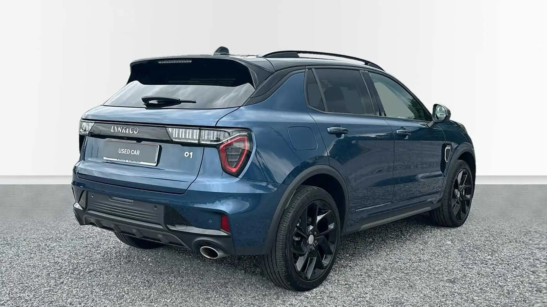 Lynk & Co 01 01 PHEV Blau - 2