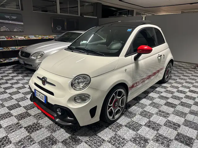 Abarth 500 595 1.4 t-jet Turismo 180cv