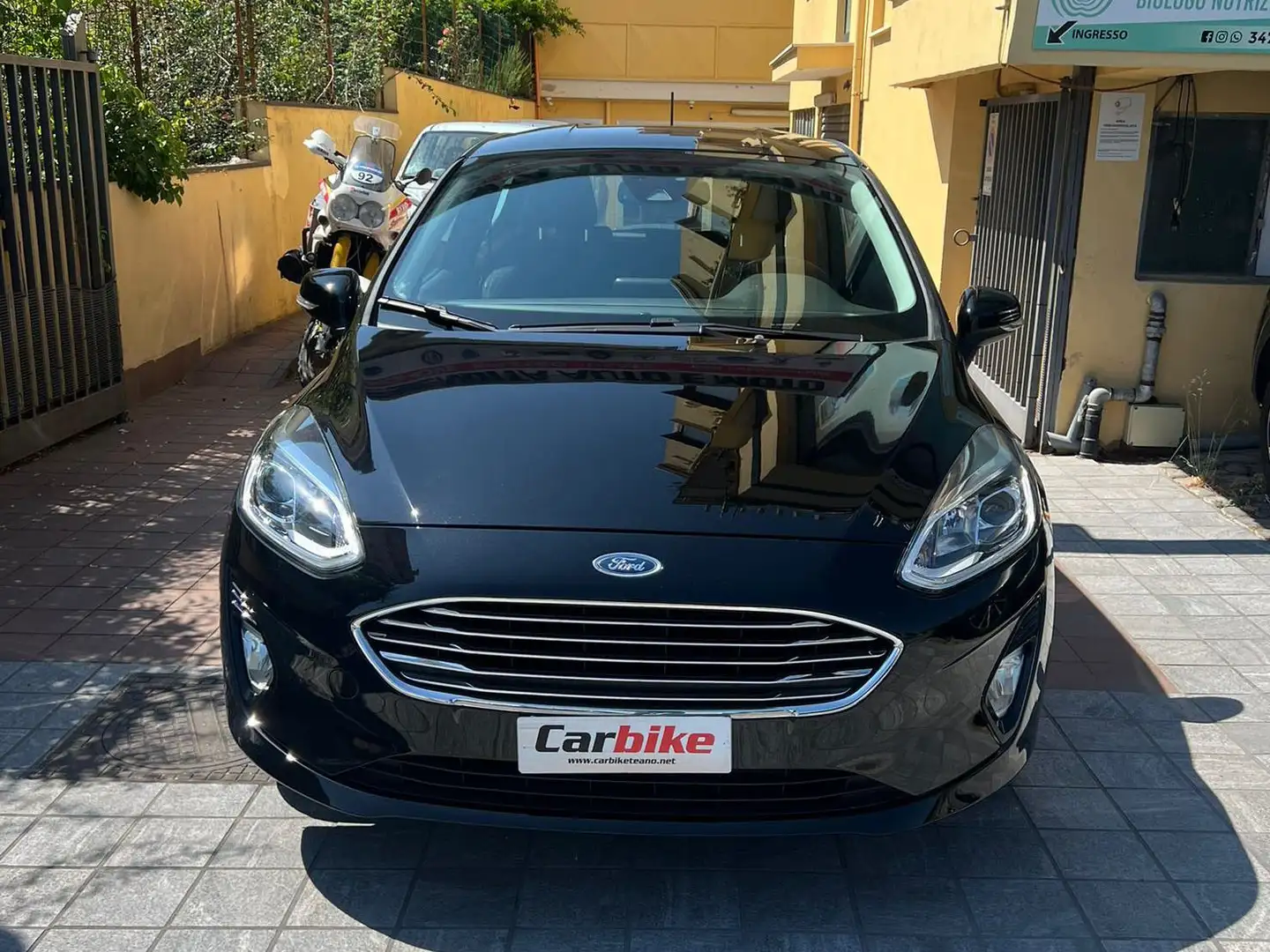 Ford Fiesta Fiesta 5p 1.1 Titanium Gpl s Schwarz - 2