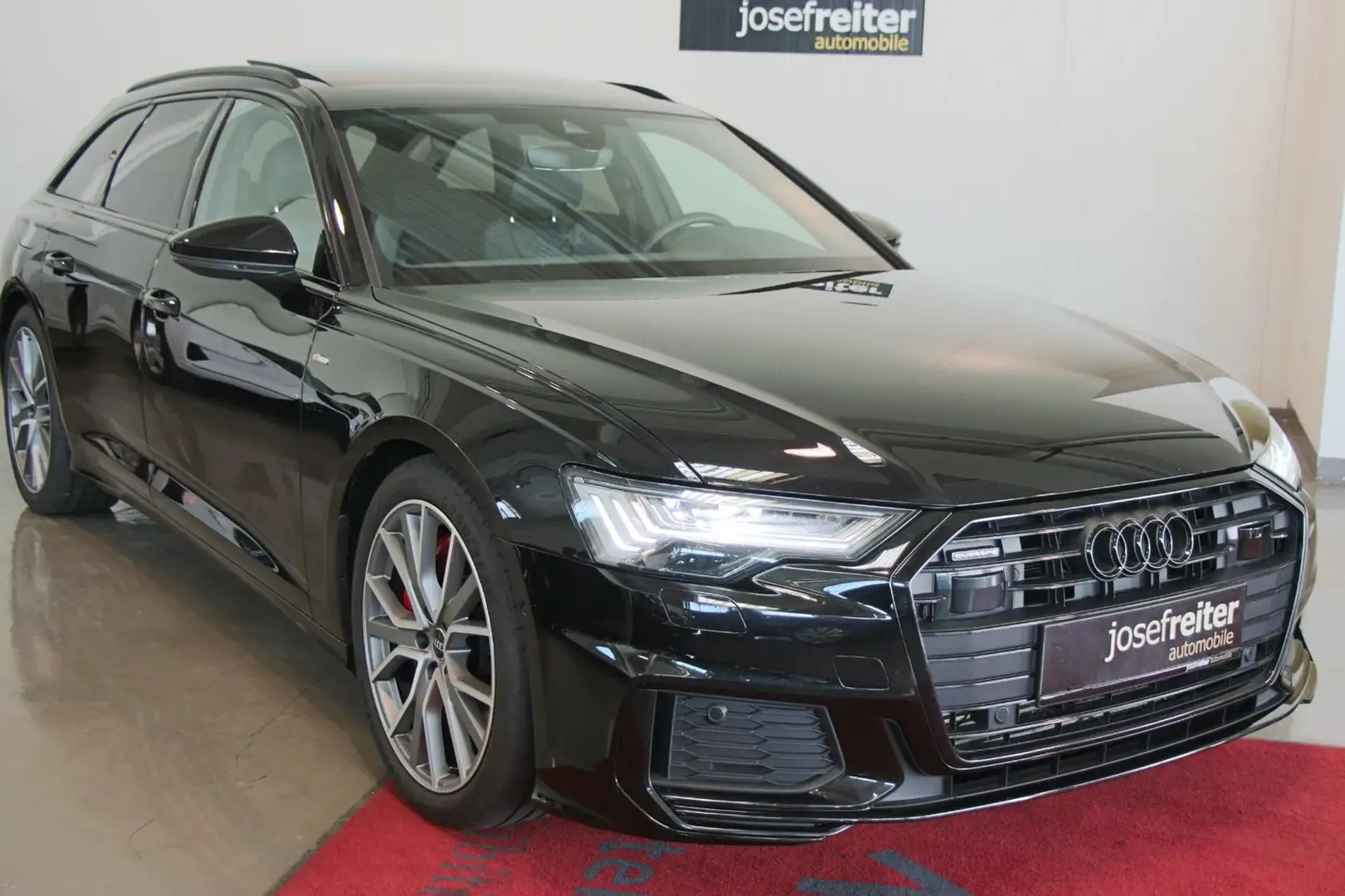 Audi A6 Avant 55 TFSI e quattro S LINE AHK/HD MATRIX/Pano Schwarz - 1