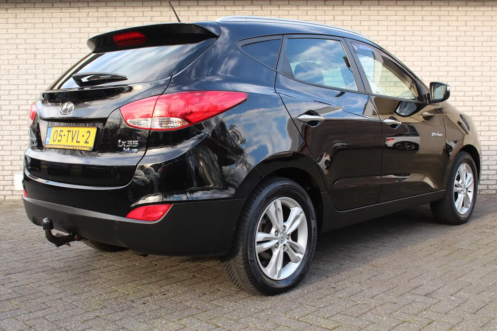 Hyundai iX35 1.6i GDI Blue 135pk StyleVersion | Trekhaak | Crui Nero - 2