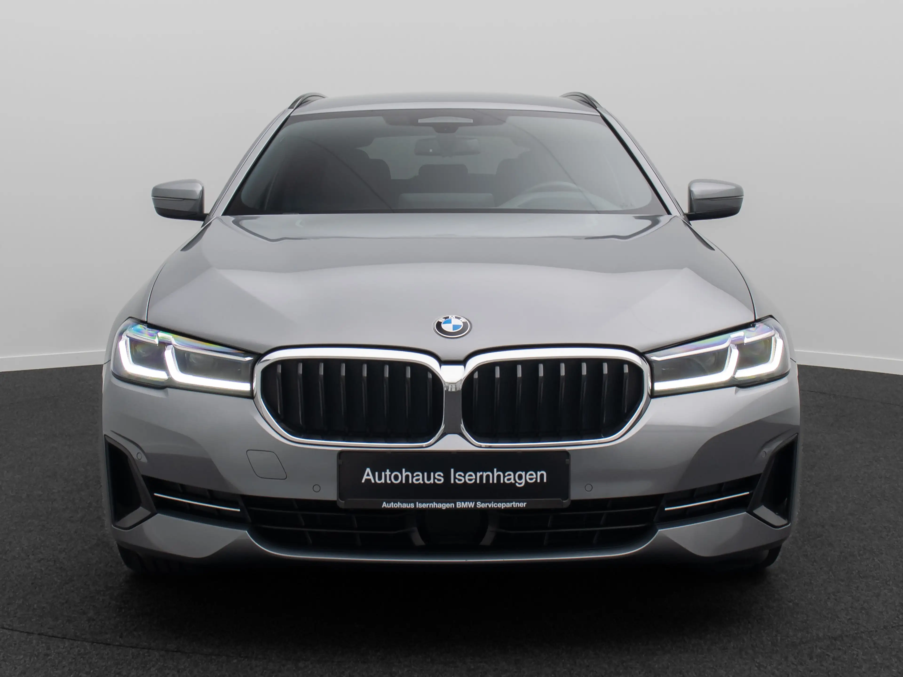 BMW 520 Kamera HUD DAB AHK Alarm ACC Laser Sport — photo 2