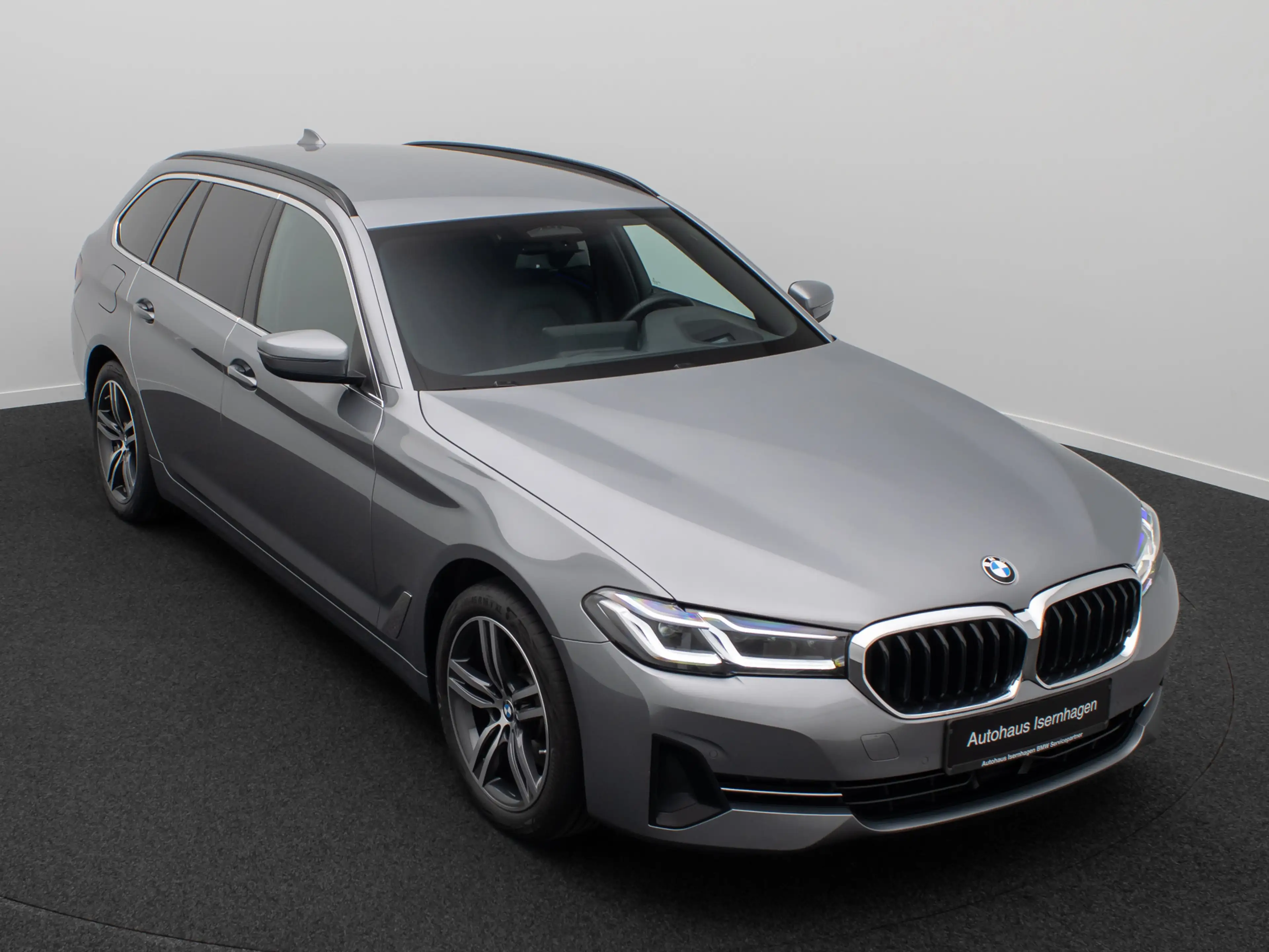 BMW 520 Kamera HUD DAB AHK Alarm ACC Laser Sport — photo 3