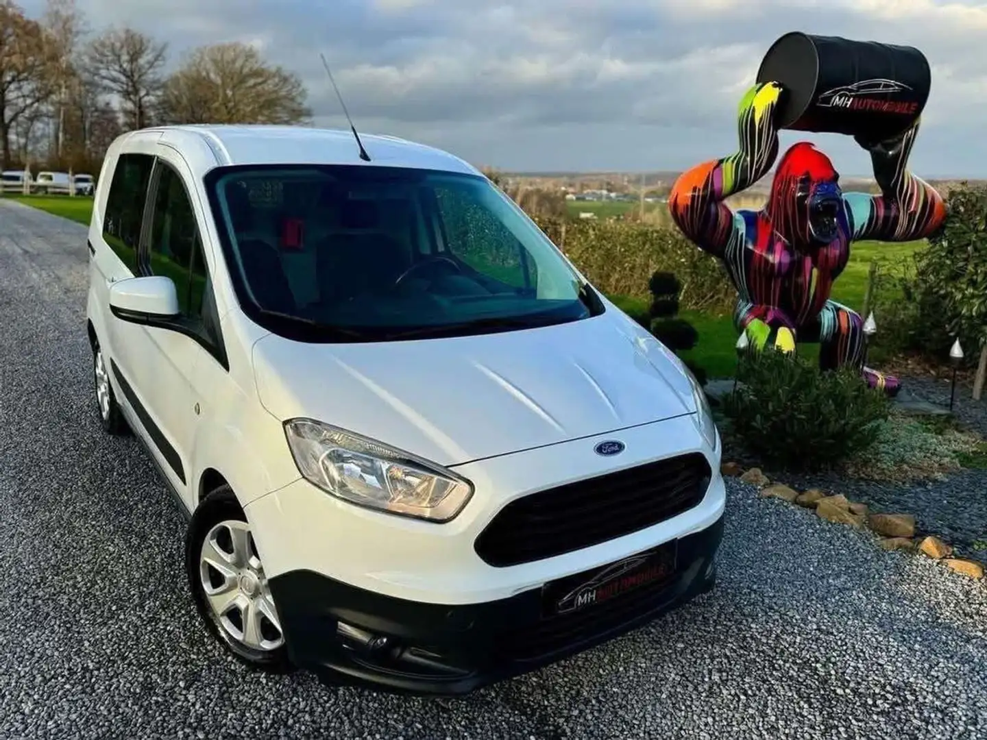 Ford Transit Courier 1.5 TDCi Blanco - 2