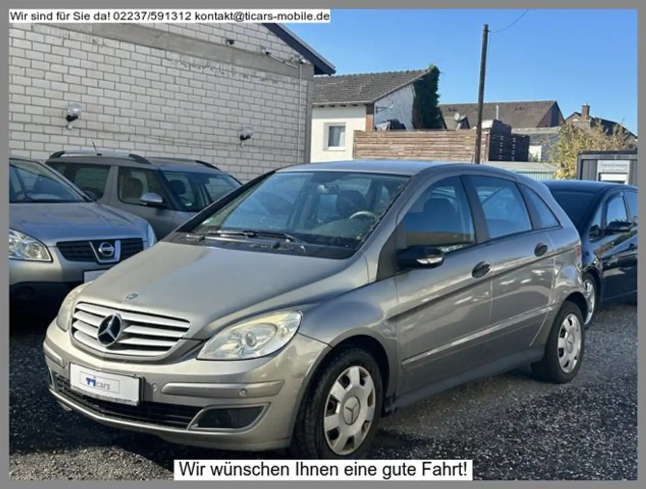 Mercedes-Benz B 180