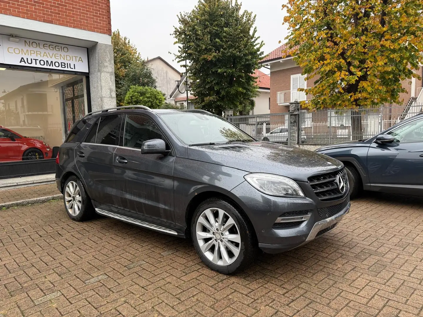 Mercedes-Benz ML 350 MERCEDES-BENZ ML 350D  Premium c/xeno 4matic auto Grigio - 1