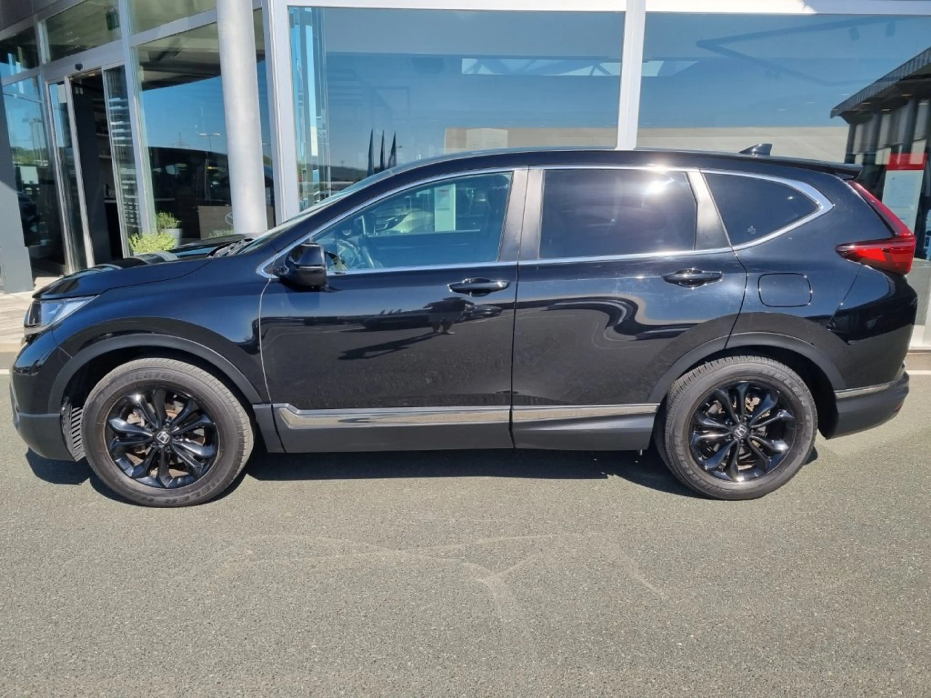 Honda CR-V e:HEV 2WD 2.0 S — photo 2
