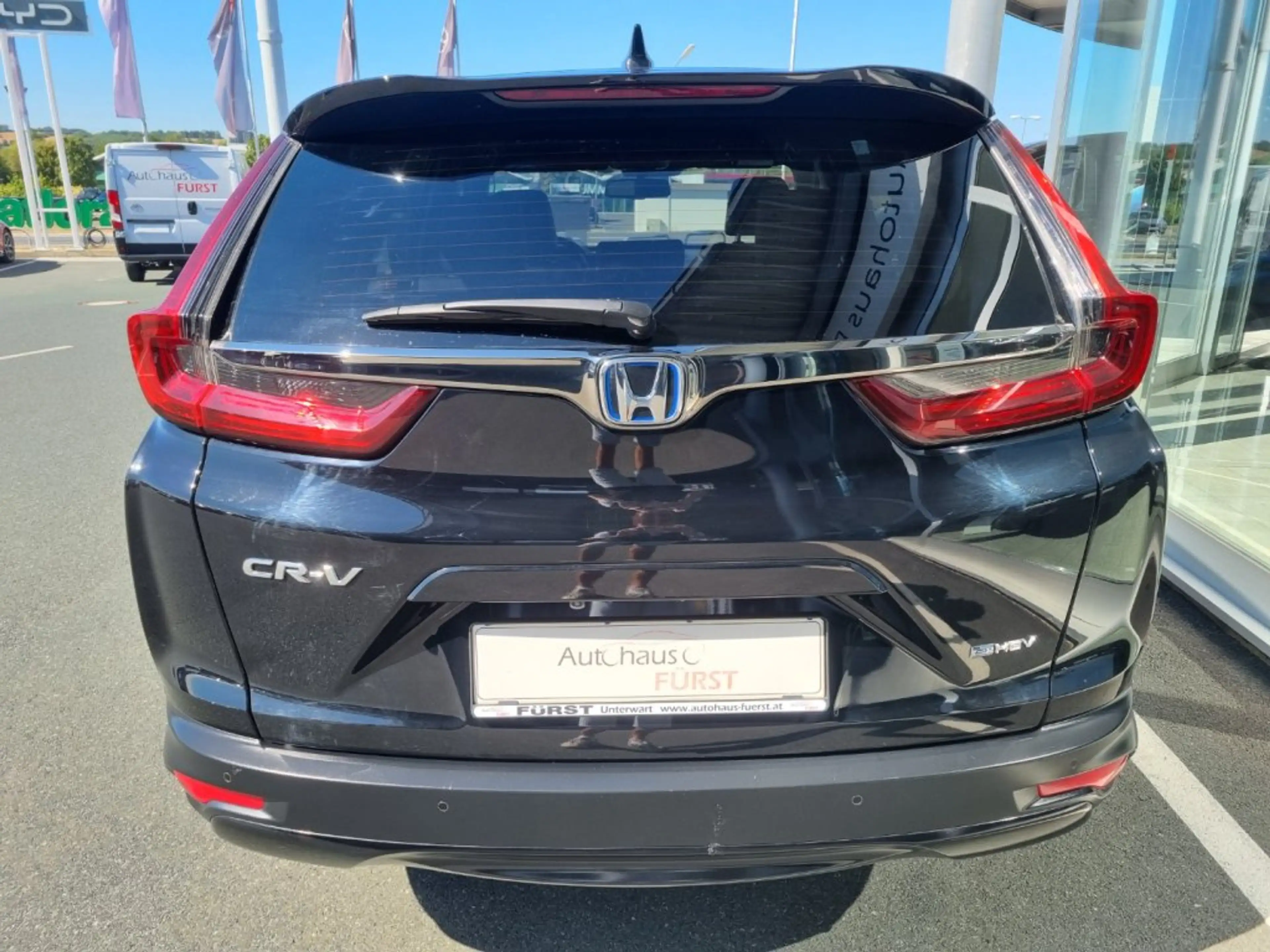 Honda CR-V e:HEV 2WD 2.0 S — photo 4