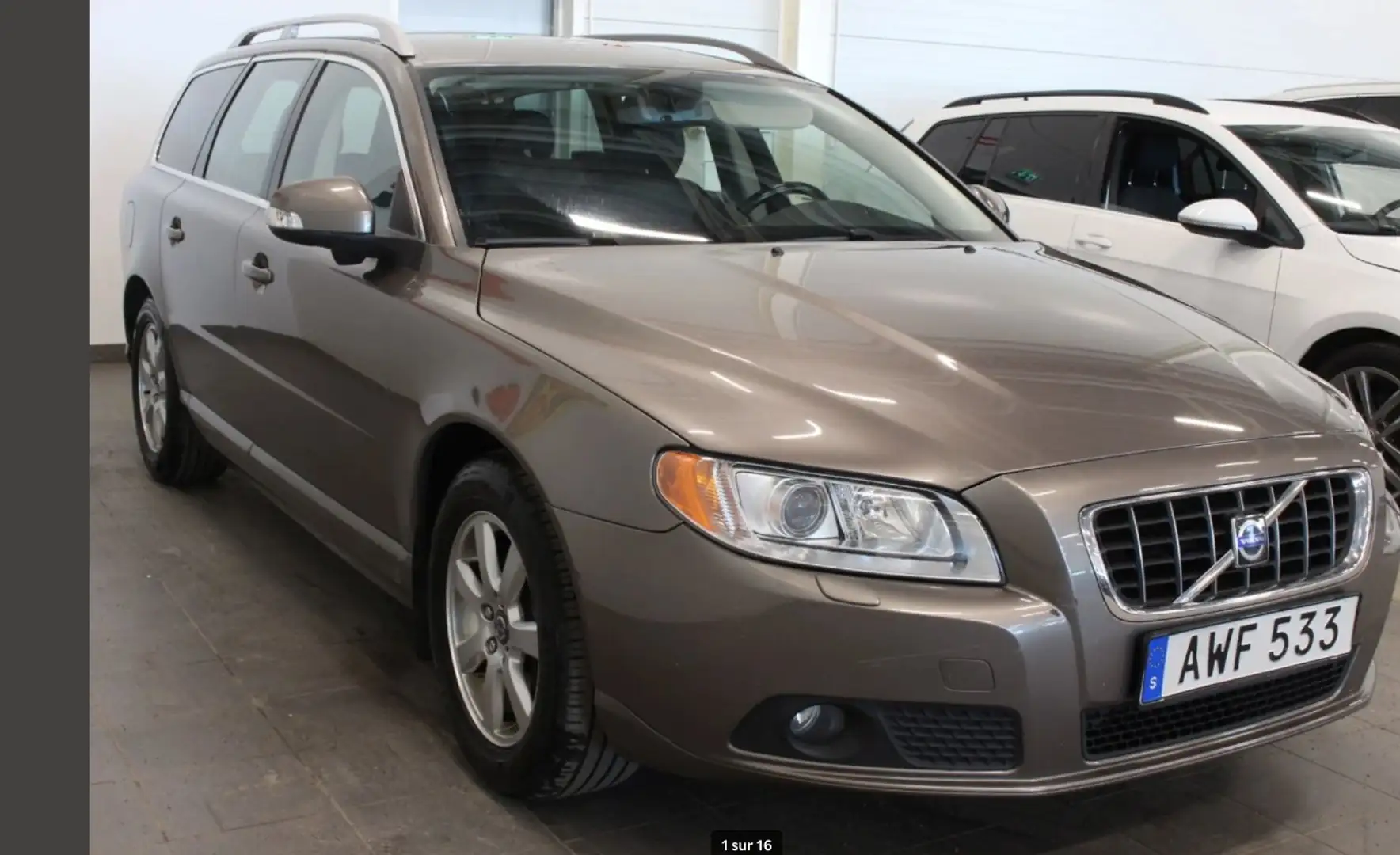 Volvo V70 ETHANOL USINE E85 2.5FT Summum ATTELAGE 167000KM Beige - 1