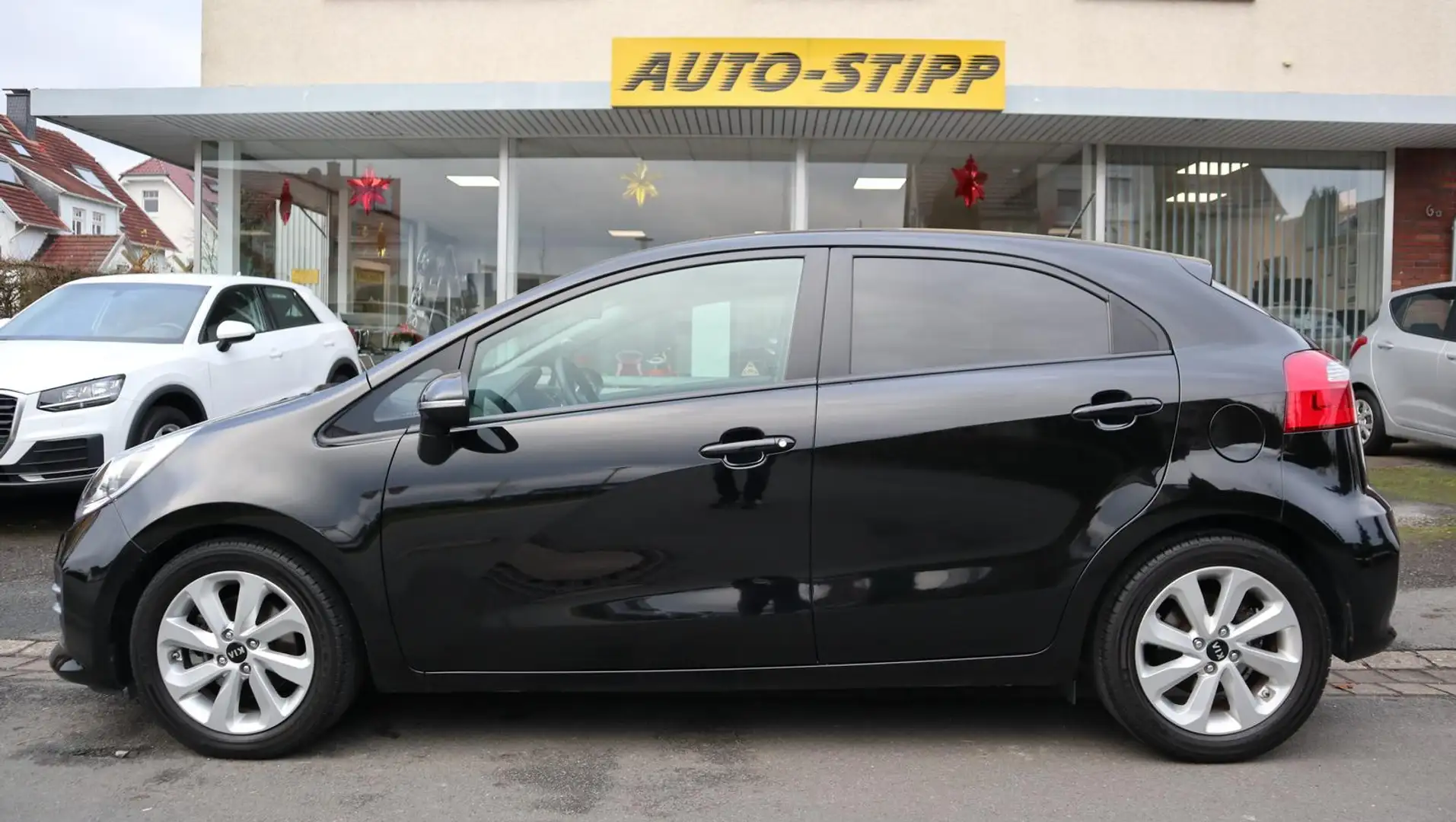 Kia Rio 1.4 Dream Team NAVI RFK SITZH BLUET PDC BC Noir - 2