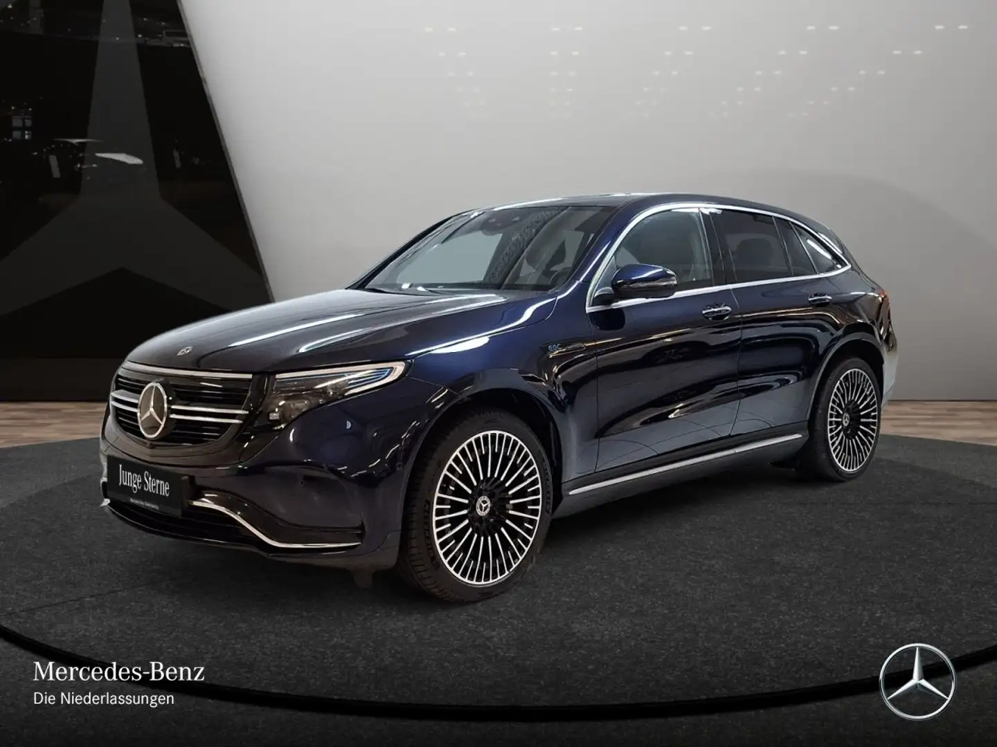 Mercedes-Benz EQC 400 4M AMG+360+MULTIBEAM+FAHRASS+BURMESTER+HUD Blau - 2