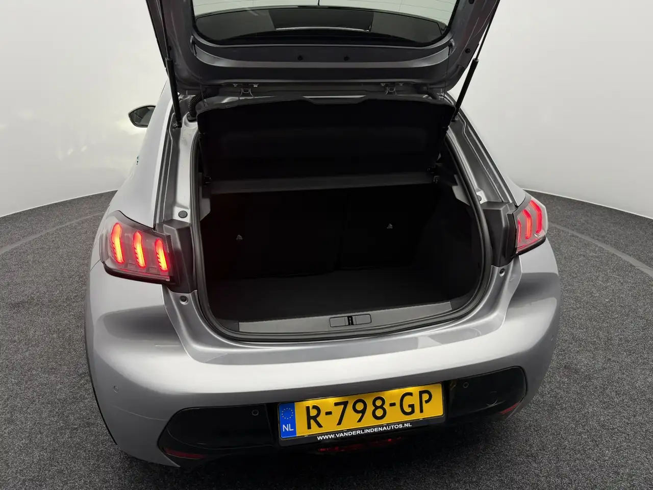 Peugeot E-208 EV Allure Pack 50 kWh 3-Fase SOH 98,5% 3D i-Cock, миниатюра 30