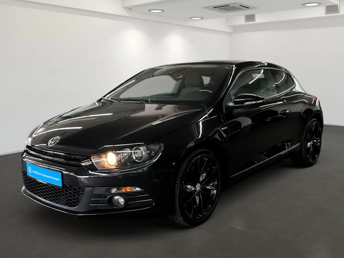 Volkswagen Scirocco 2.0 TSI Sport Schwarz - 2