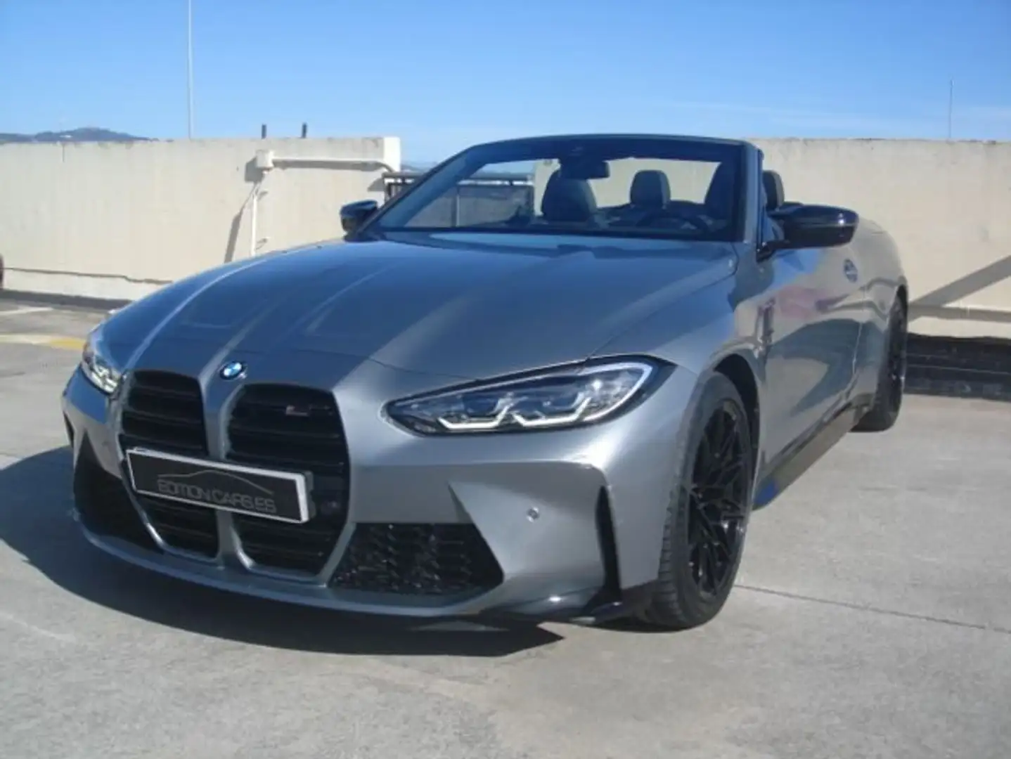 BMW M4 Cabrio Competition xDrive Grau - 1