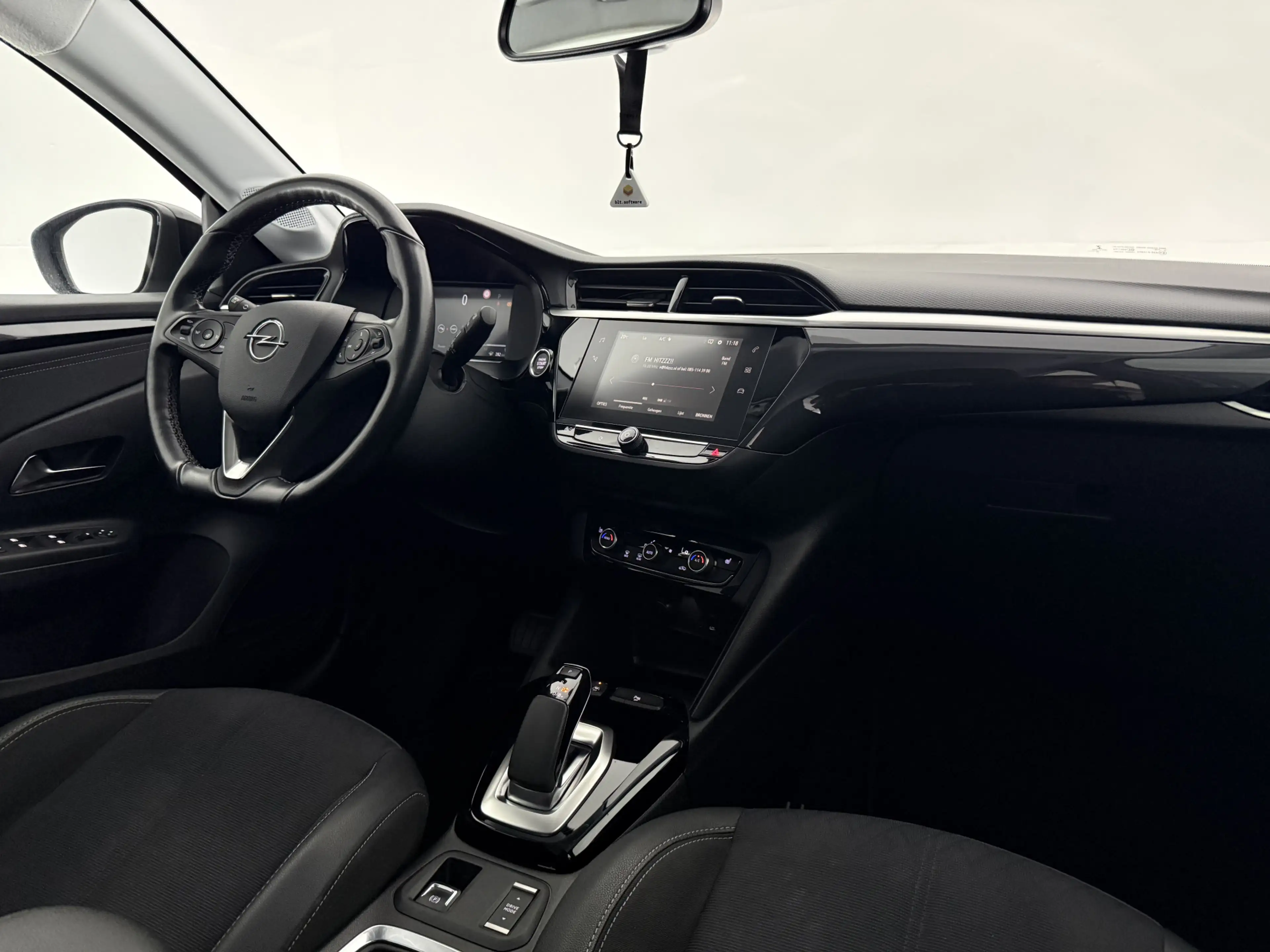 Opel Corsa-e Elegance 50 kWh | Snelladen | SOH 89% | Virtual | — photo 4