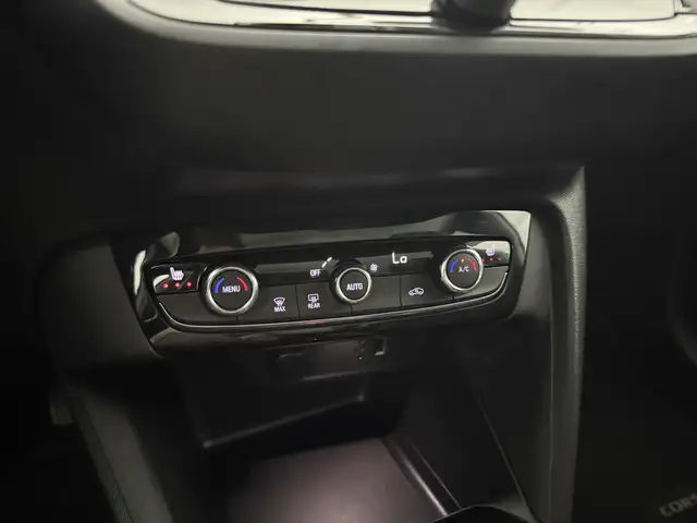 Opel Corsa-E view 28