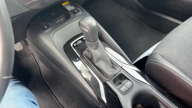 Toyota Corolla view 15