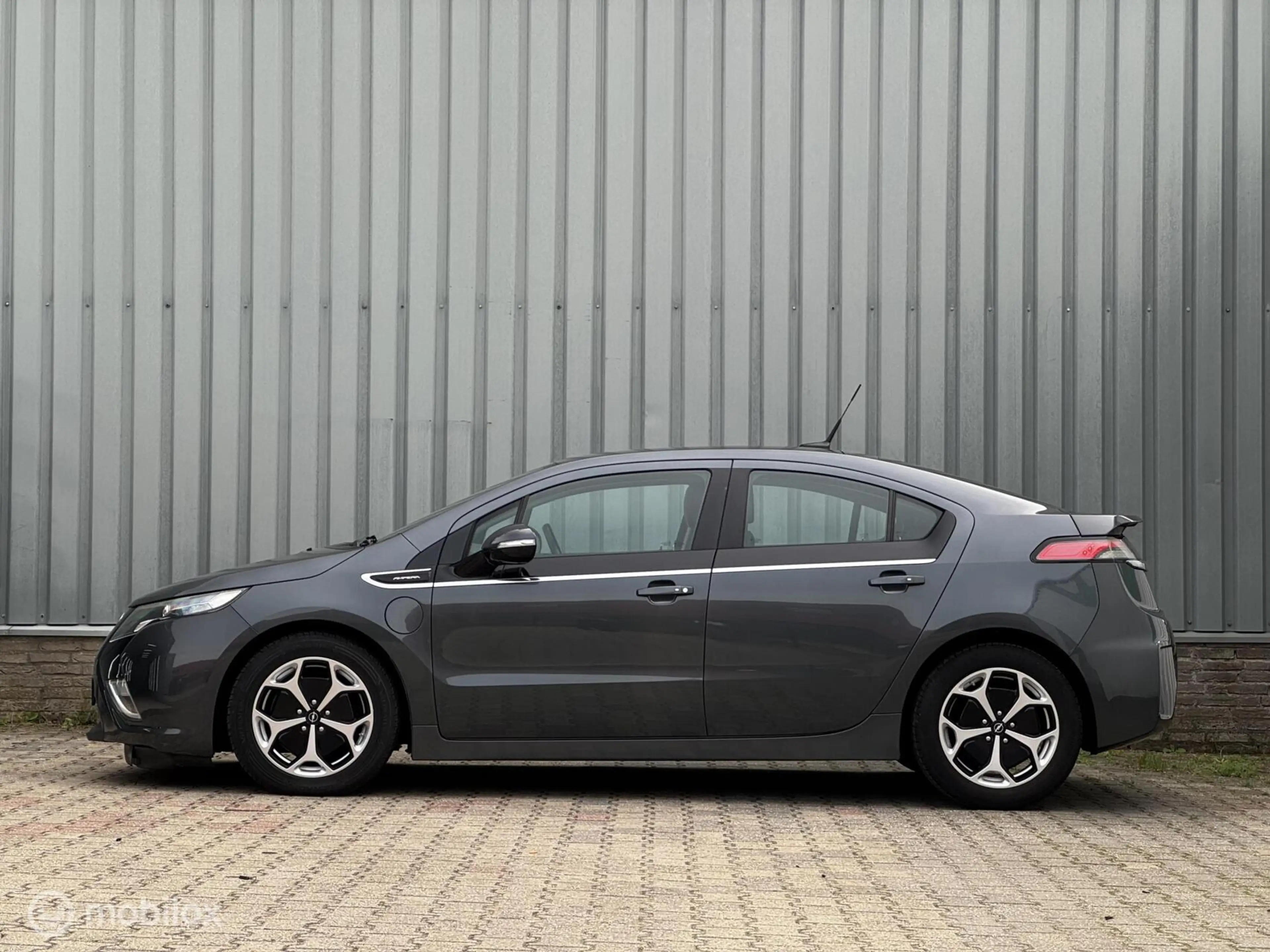 Opel Ampera 1.4 | Plug-in Hybride | Camera | Leder | PDC — photo 6