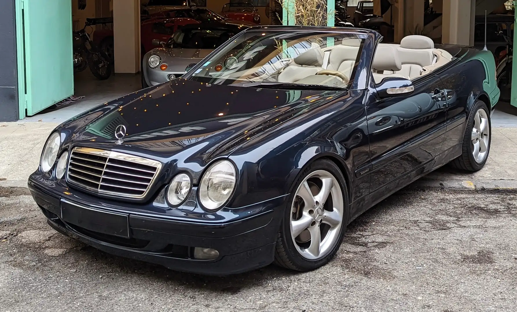 Mercedes-Benz CLK 430 Schwarz - 1