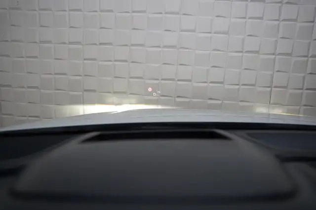Audi Q7 view 18