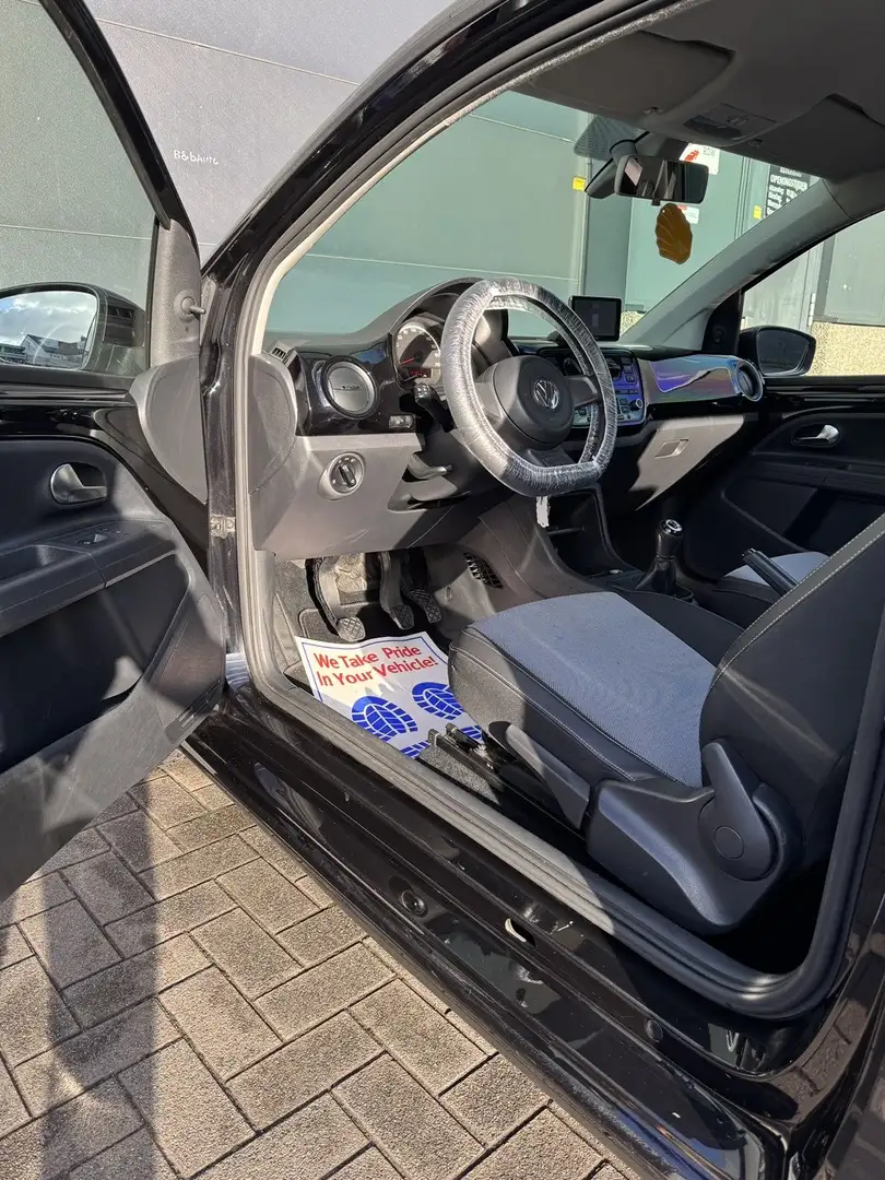 Volkswagen up! 1.0 cheer up! BlueM. Zwart - 1
