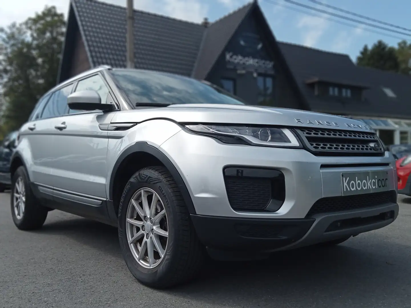 Land Rover Range Rover Evoque 2.0D 2WD /GPS/TEL/A.C/CAPT/CAM.REC/GARANTIE 1AN Zilver - 1