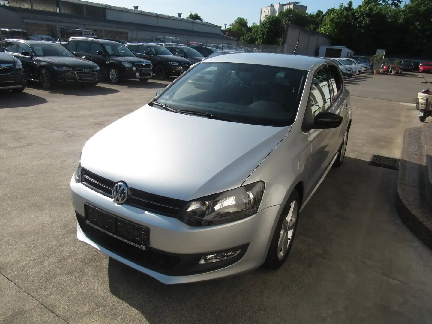 Volkswagen Polo V Silver Edition,1.HAND,KLIMA. Silber - 2