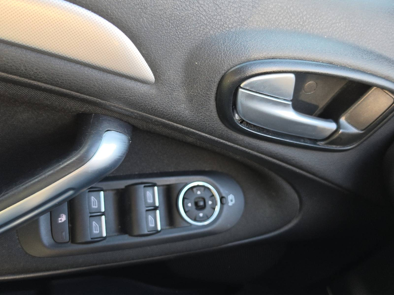 Ford S-Max Business Edition * TOP Zustand*TÜV 01/2028* — photo 11