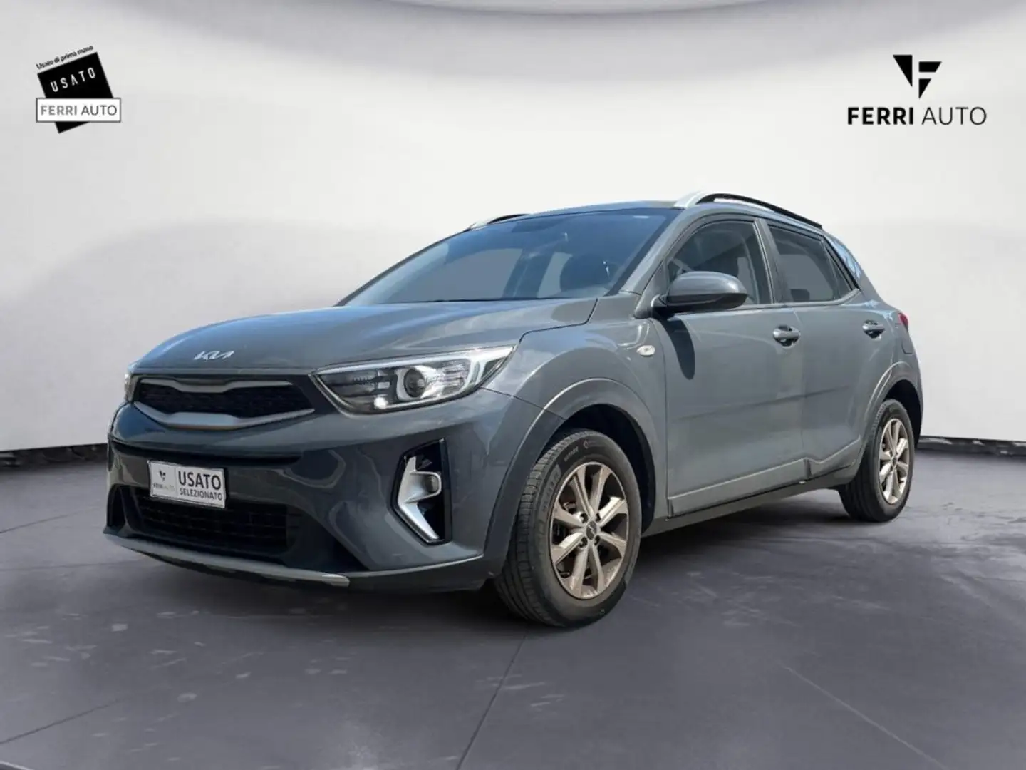 Kia Stonic 1.2 DPI ECO GPL Urban Gris - 2