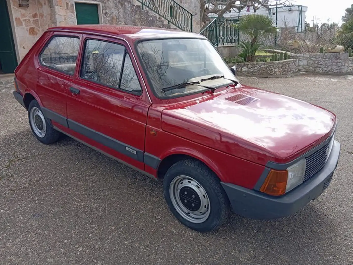 Fiat 127 127 3p 0.9 Special Czerwony - 2