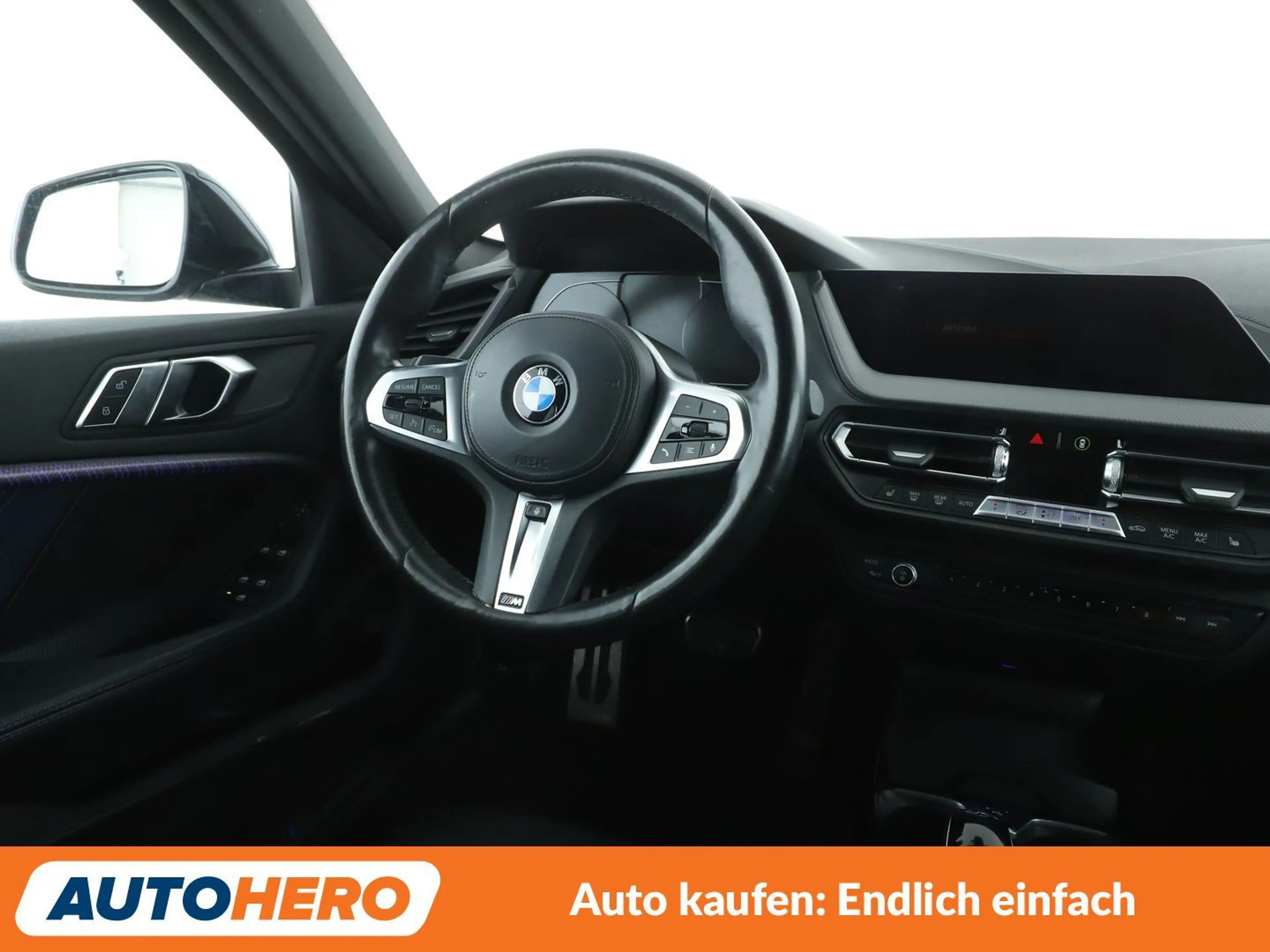 BMW 118 118i M Sport Aut.*NAVI*TEMPO*PDC*SHZ*ALU*KLIMA* — photo 13